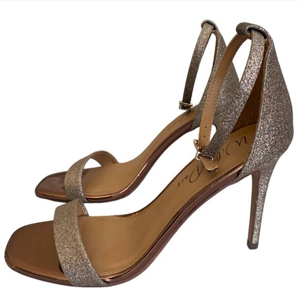 Wild Pair Sandals - Picture 8 of 8